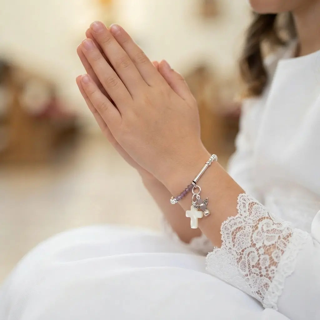 Pulsera floral Iris Dulce en malva y plata para comunión y arras - detalle